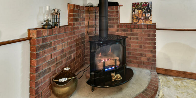 20-9-18 Wood Stove