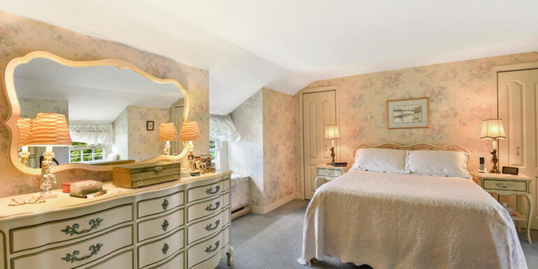 7460-12 Bedroom 1-1